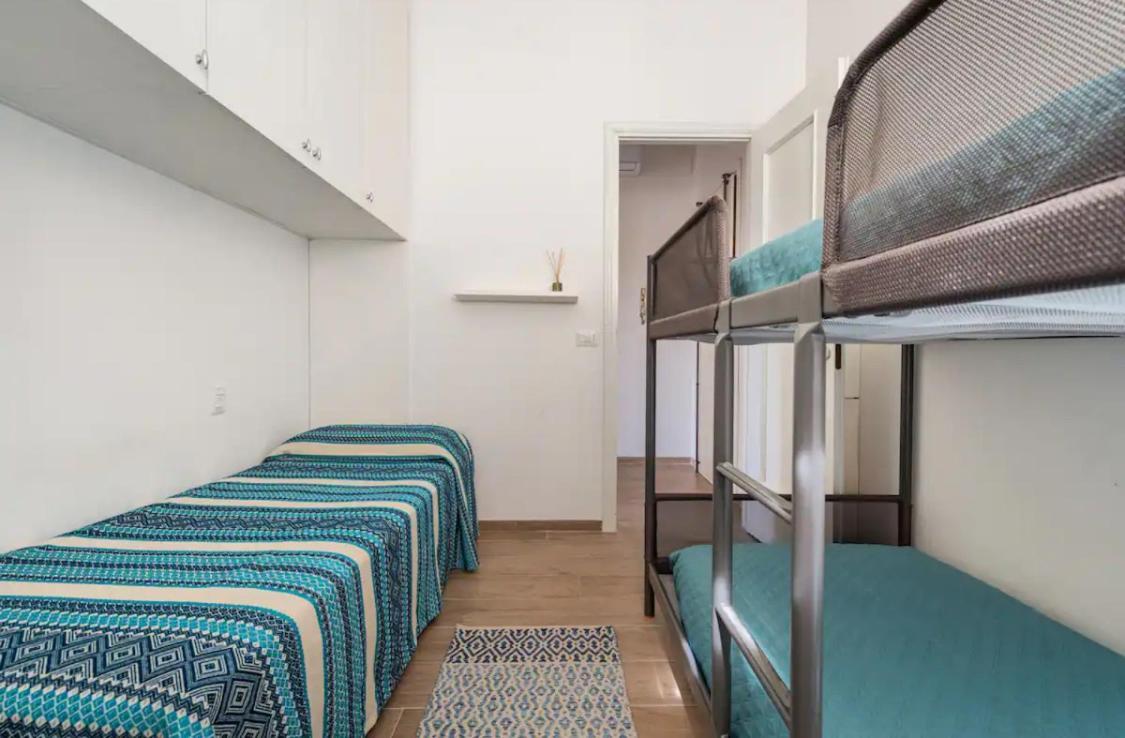 Seaside Apt Private Parking And Near The Beach ヴィアレッジョ エクステリア 写真